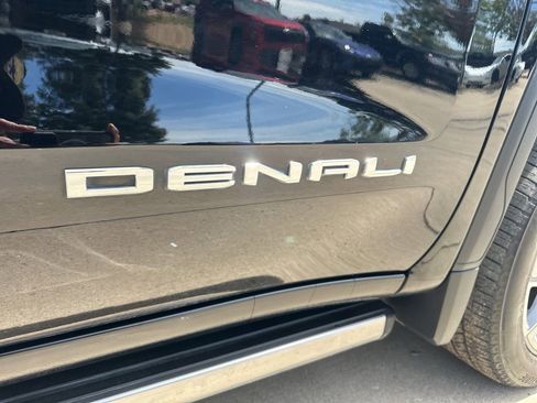 Certified 2024 GMC Sierra 1500 Denali w/ Denali Reserve Package AWD/4WD image 38