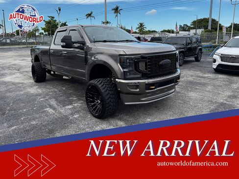 Used 2020 Ford F250 Lariat w/ Lariat Ultimate Package AWD/4WD image 1