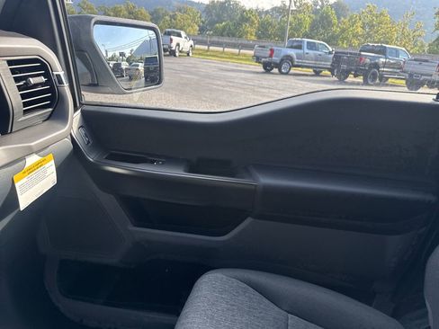 New 2025 Ford F150 XL AWD/4WD image 23