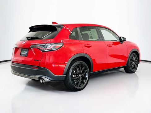 Used 2025 Honda HR-V Sport image 9