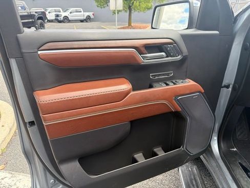 Used 2023 GMC Sierra 1500 Denali Ultimate AWD/4WD image 13
