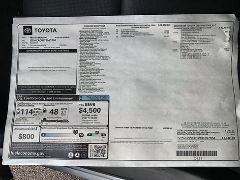 New 2026 Toyota Prius Plug-In Hybrid FWD image 39