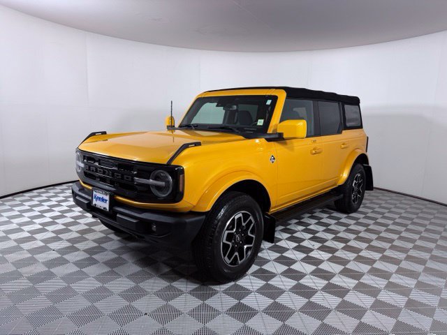 Used 2022 Ford Bronco Outer Banks AWD/4WD image 3