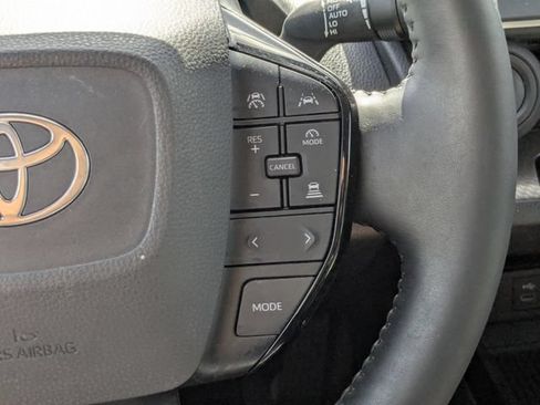 Used 2024 Toyota Prius Limited FWD image 31