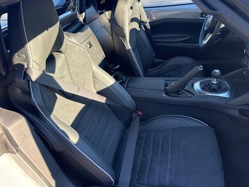 Used 2025 MAZDA MX-5 Miata RF Club image 26