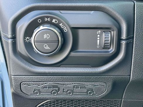 New 2026 Jeep Gladiator Rubicon AWD/4WD image 12