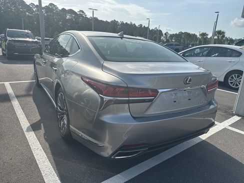 Used 2020 Lexus LS 500 w/ Interior Upgrade Package RWD image 3