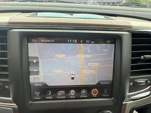 Used 2015 RAM 2500 Laramie AWD/4WD image 17