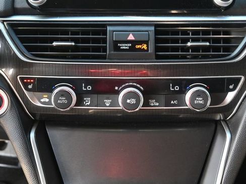 Used 2021 Honda Accord Sport image 18