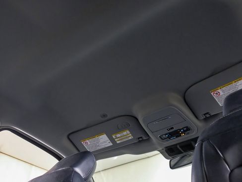 Used 2024 Ford F250 Lariat image 28