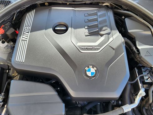 Used 2019 BMW 330i xDrive Sedan w/ Convenience Package AWD/4WD image 21
