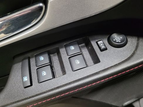 Used 2015 Chevrolet Equinox LT image 27