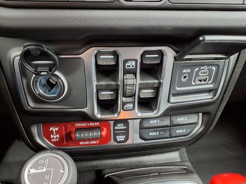 New 2026 Jeep Gladiator Rubicon AWD/4WD image 10