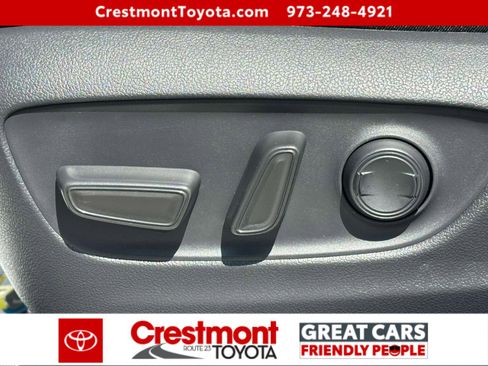 Used 2025 Toyota RAV4 XLE w/ Convenience Package AWD/4WD image 15