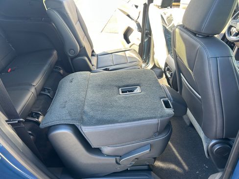 New 2026 Chevrolet Traverse LT w/ Sun and Wheel Package image 34