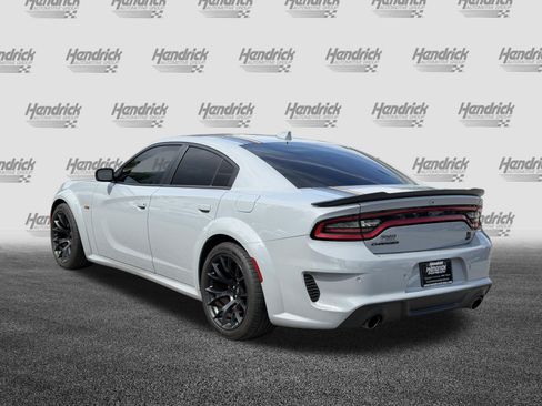 Used 2022 Dodge Charger Scat Pack RWD image 8