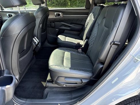 Used 2023 Kia Sorento SX Prestige AWD/4WD image 28