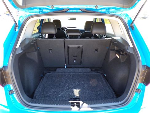 Used 2022 Volkswagen Taos SE image 8