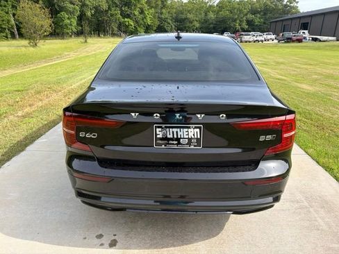 Used 2024 Volvo S60 B5 Core AWD/4WD image 5