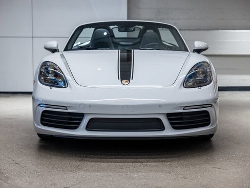 Certified 2024 Porsche 718 Boxster RWD image 11