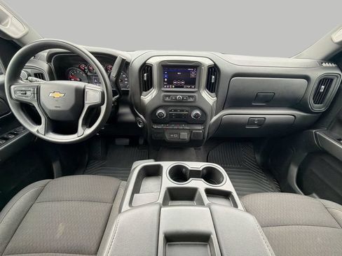 Used 2024 Chevrolet Silverado 1500 Custom w/ Turbomax Blackout Package AWD/4WD image 9