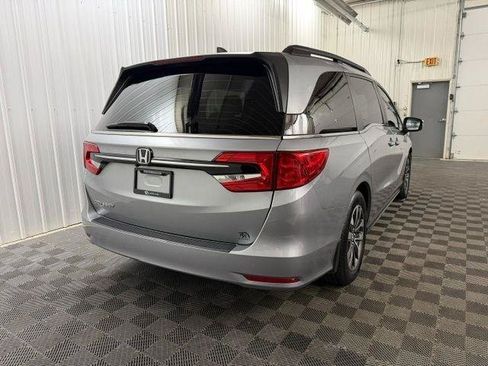 Used 2023 Honda Odyssey EX-L image 4