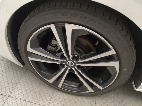 Used 2020 Nissan Sentra SR image 31