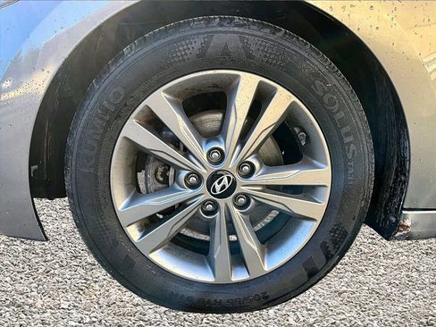 Used 2018 Hyundai Elantra SEL image 8