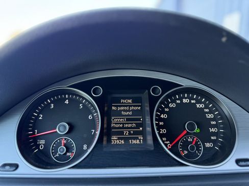 Used 2013 Volkswagen CC Sport FWD image 19