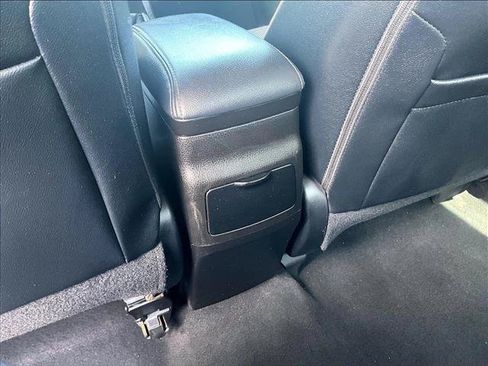 Used 2014 Toyota Corolla S FWD image 21