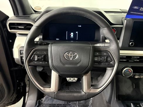Used 2024 Toyota Tacoma TRD Sport AWD/4WD image 14
