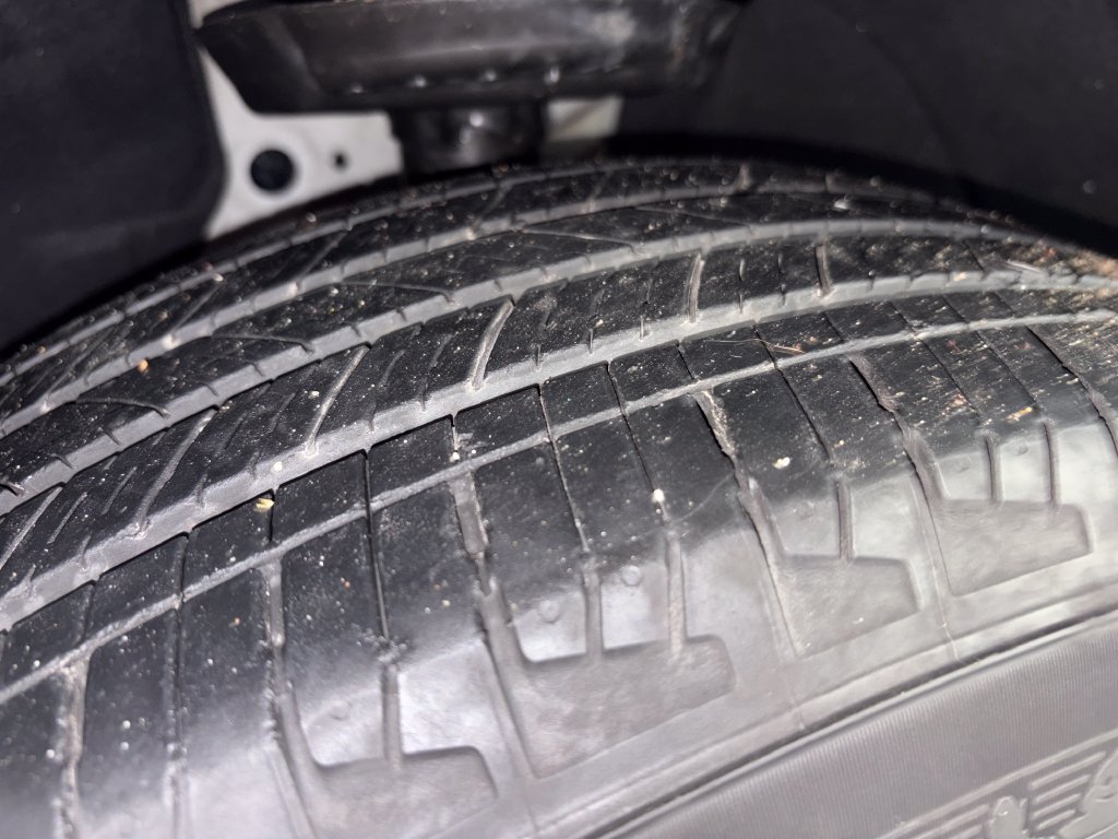 Used 2024 Chevrolet Equinox LT FWD image 33