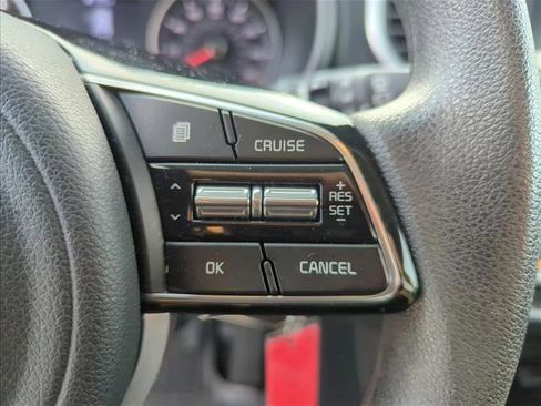 Used 2021 Kia Sportage LX image 13