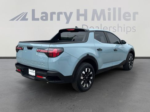 Used 2025 Hyundai Santa Cruz SE image 6