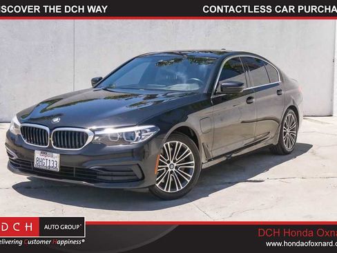 Used 2019 BMW 530e w/ Premium Package RWD image 1