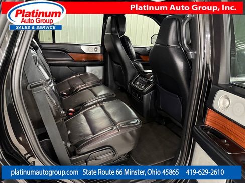 Used 2018 Lincoln Navigator Reserve w/ Technology Package AWD/4WD image 38
