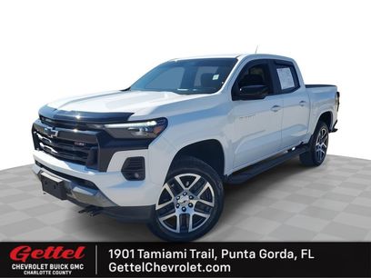 Used 2023 Chevrolet Colorado Z71 w/ Z71 Convenience Package 2
