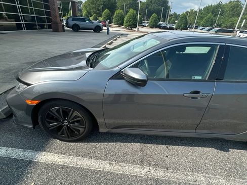 Used 2019 Honda Civic EX image 11