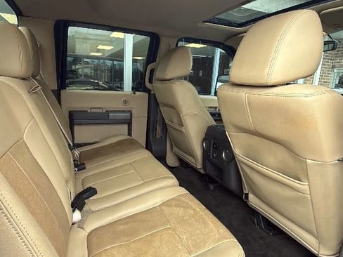 Used 2011 Ford F250 Lariat w/ Lariat Ultimate Pkg image 42