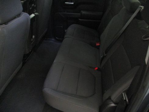 Used 2021 Chevrolet Silverado 1500 Custom w/ Safety Confidence Package image 10