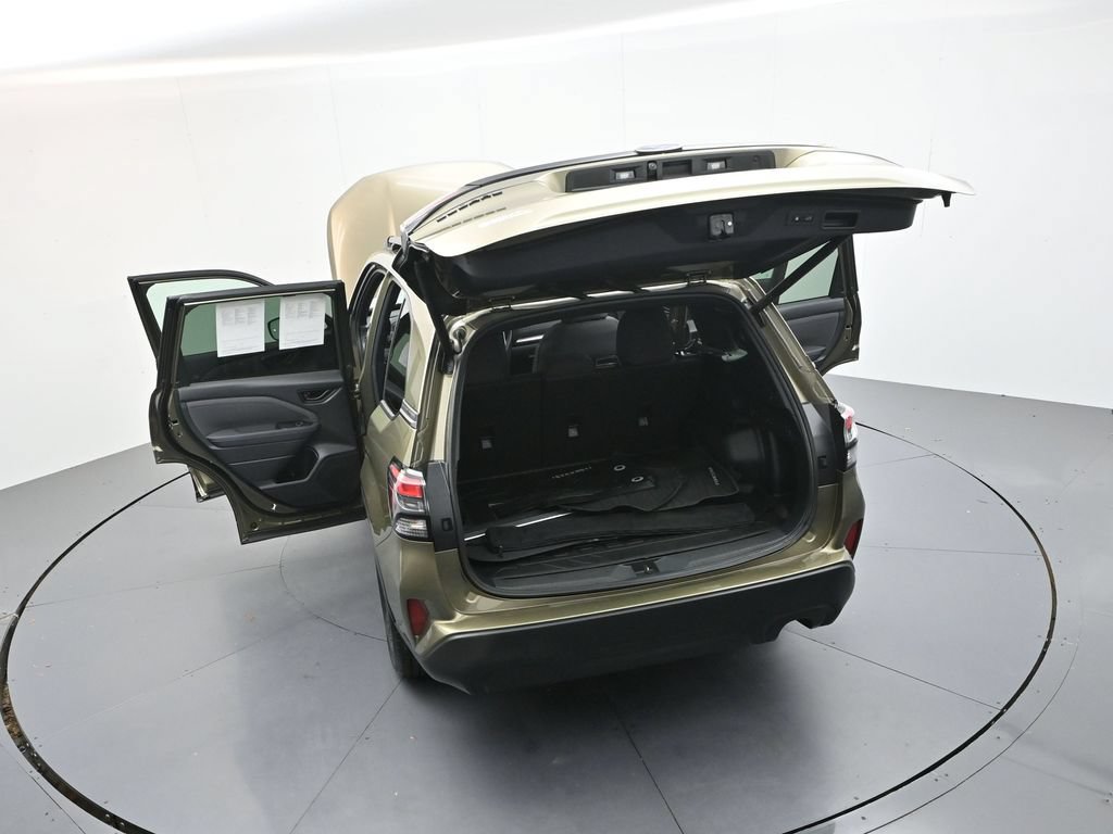 Used 2026 Subaru Forester Premium AWD/4WD image 39
