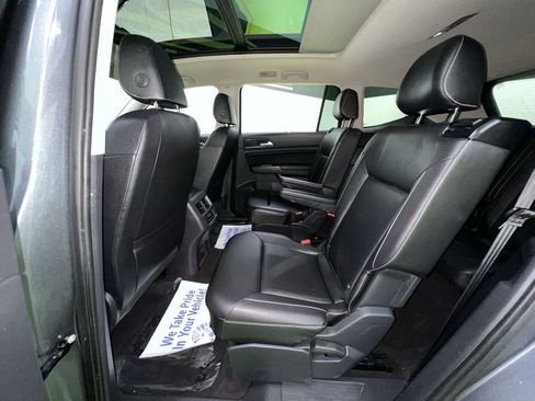 Used 2021 Volkswagen Atlas SEL AWD/4WD image 28