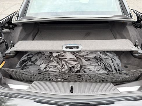 Used 2006 Cadillac XLR RWD image 26