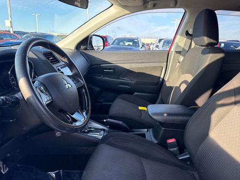 Used 2018 Mitsubishi Outlander Sport LE image 13