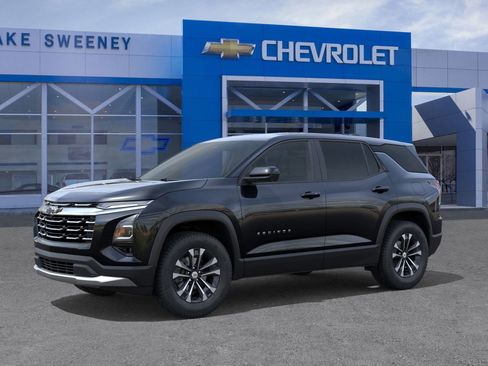 New 2026 Chevrolet Equinox LT w/ Convenience Package II image 2