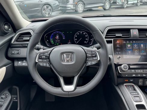 Used 2019 Honda Insight Touring image 17