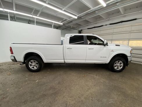 Used 2019 RAM 3500 Laramie image 7