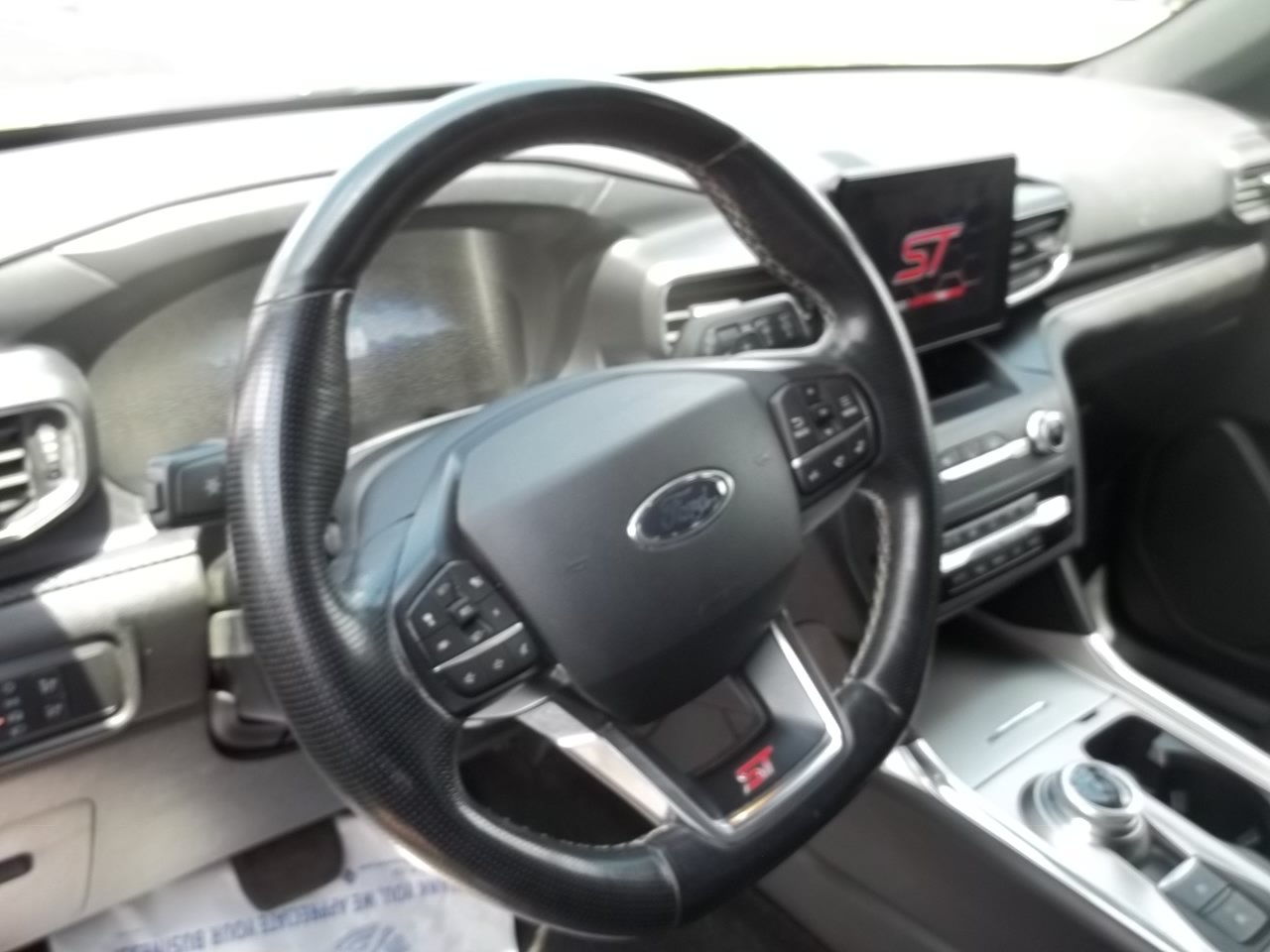 Used 2020 Ford Explorer ST w/ ST Street Pack AWD/4WD image 4