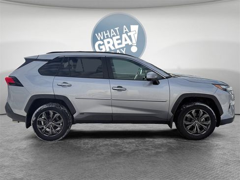 Used 2023 Toyota RAV4 Limited image 2