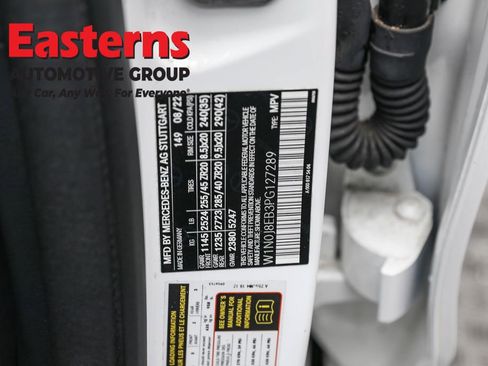 Used 2023 Mercedes-Benz GLC 300 4MATIC Coupe image 38